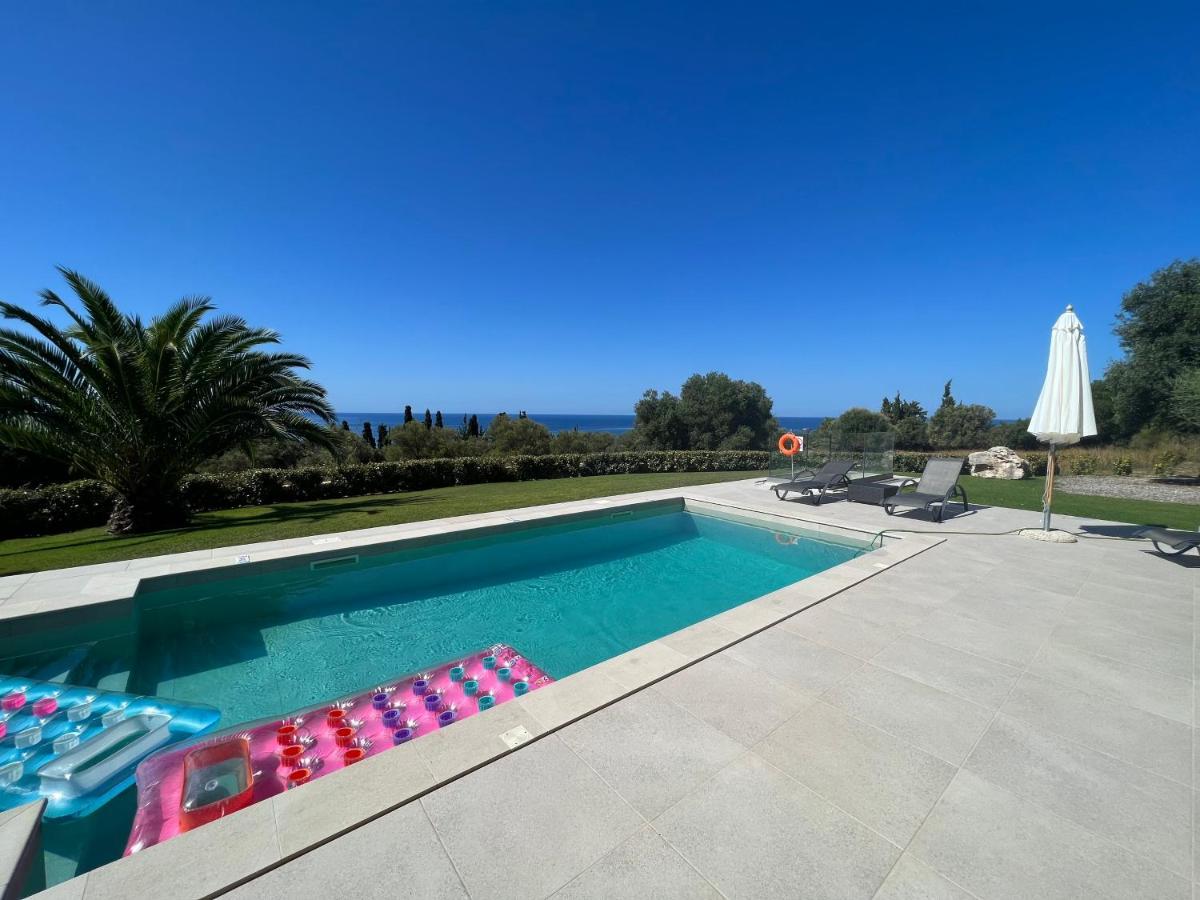 Avithos Blue Villas Svoronata Luaran gambar